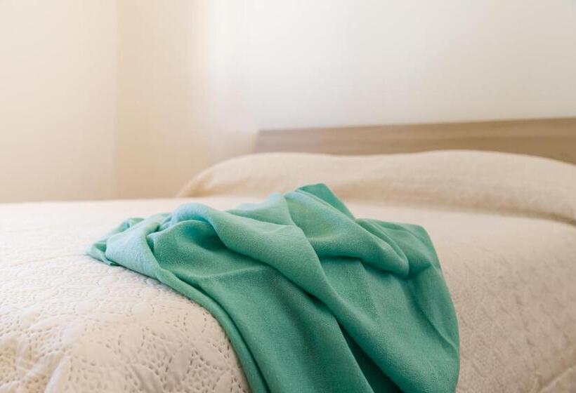 اتاق سوپریور, I Ruscioli