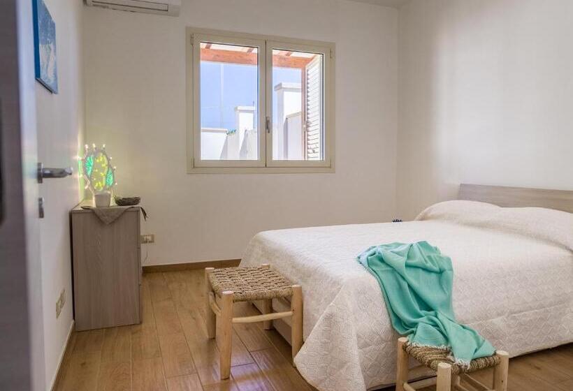 سوئیت جونیور خانوادگی, I Ruscioli