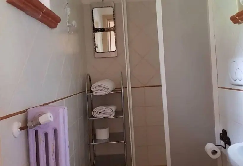 スタンダードルーム, Monte Degli Elci B&b