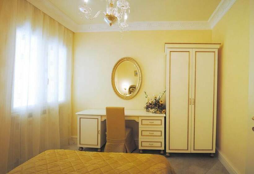 デラックススタジオ, Villa Casula