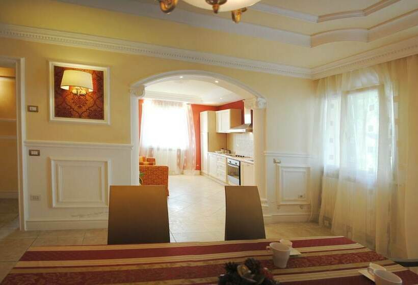 デラックススタジオ, Villa Casula