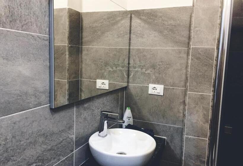 Дом 1 Спальня, Aloha House