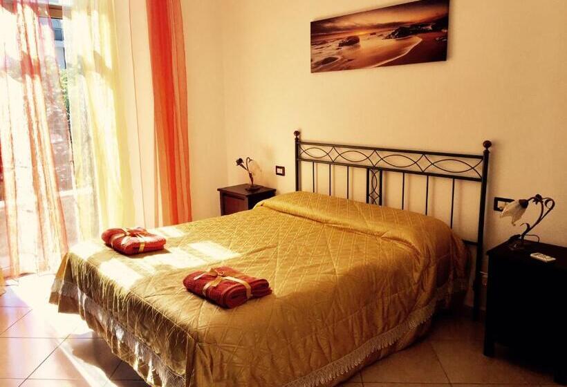 غرفة قياسية, Aloha House