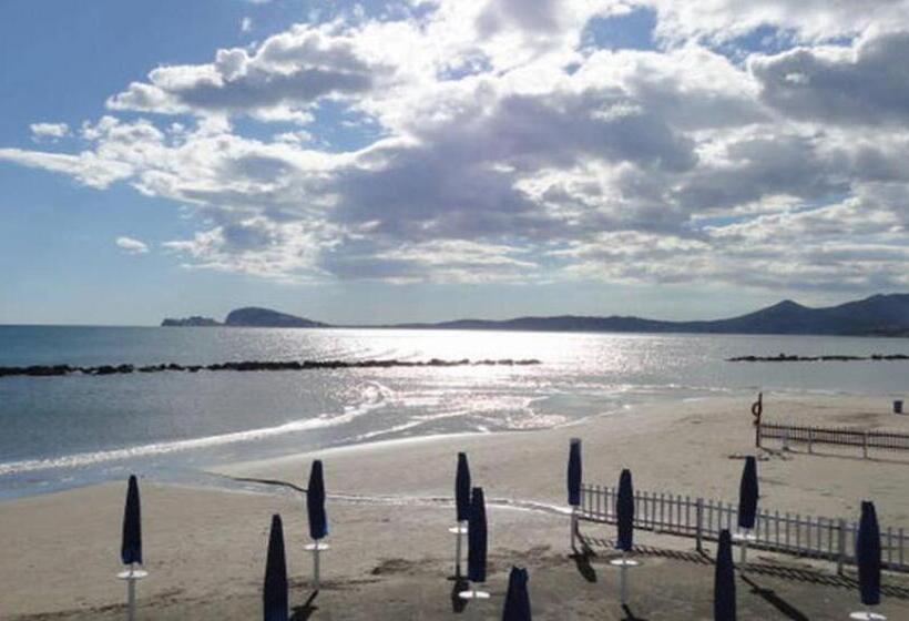 غرفة قياسية, Aloha House