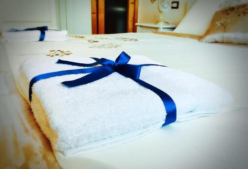 غرفة قياسية, Aloha House