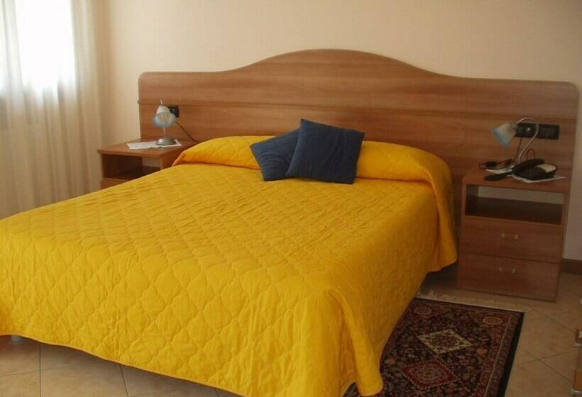 スタンダードルーム, Locanda Alla Rosa