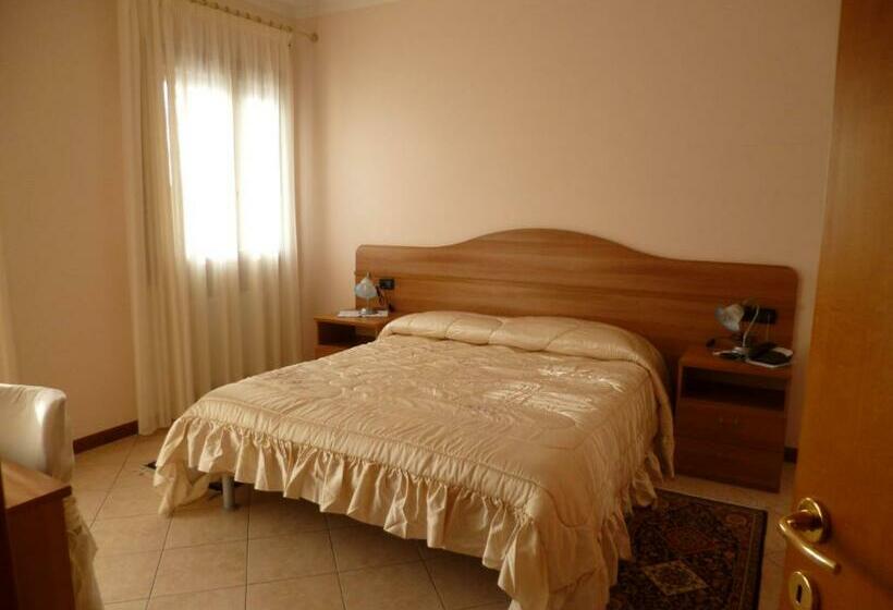 スタンダードルーム, Locanda Alla Rosa