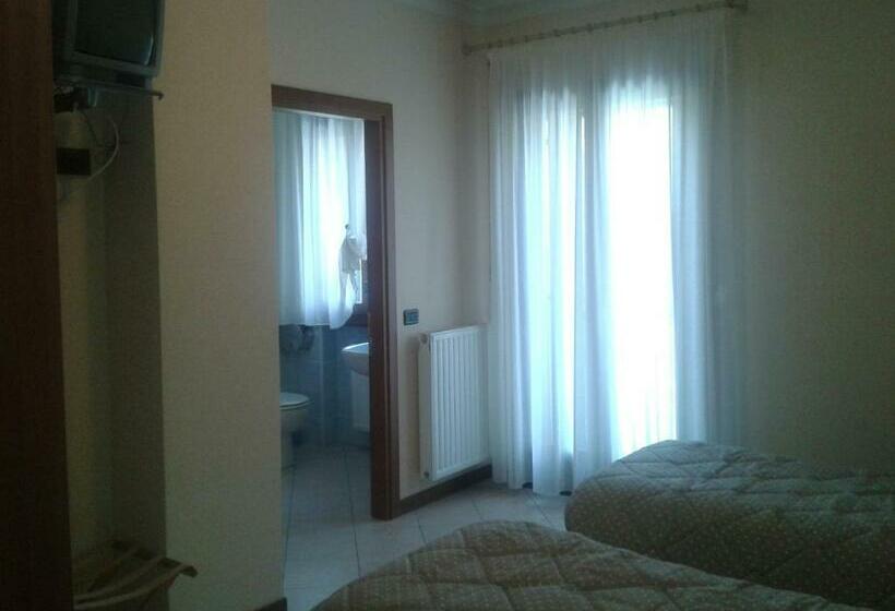 スタンダードルーム, Locanda Alla Rosa