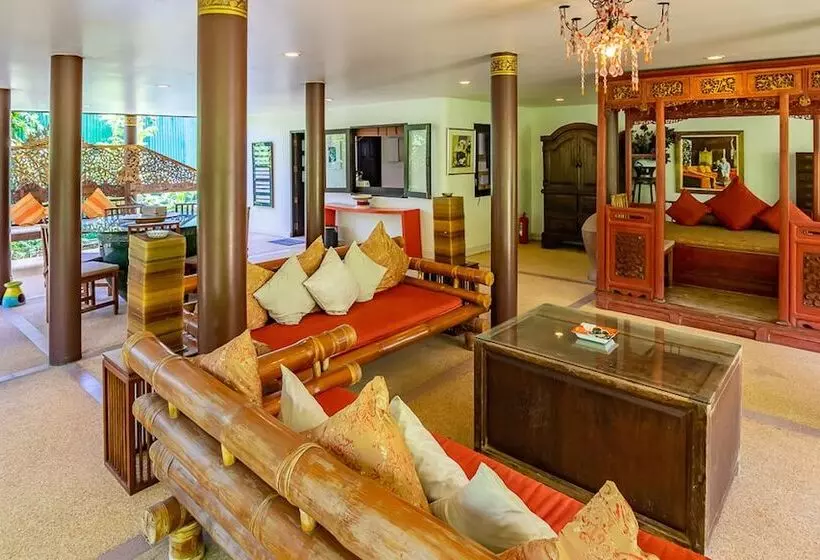 ویلای 2 خوابه, Ban Kaew Villas
