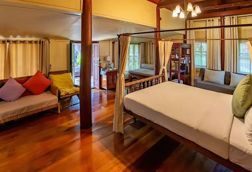 اتاق لوکس با چشم‌انداز باغ, Ban Kaew Villas