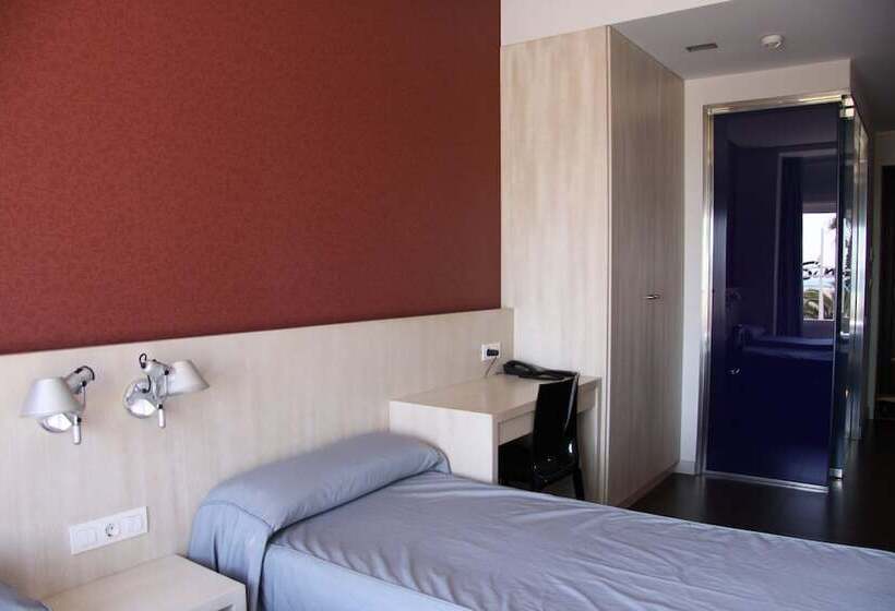 غرفة قياسية فردية, El Globo