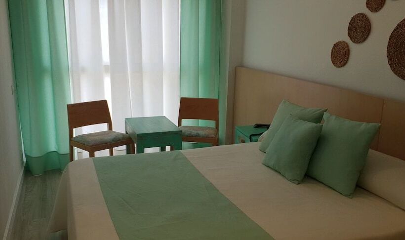 غرفة قياسية, El Globo