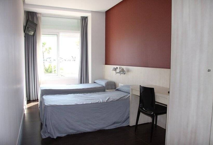 غرفة سوبيريور مطلّة علي البحر, El Globo