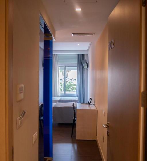 غرفة سوبيريور مطلّة علي البحر, El Globo