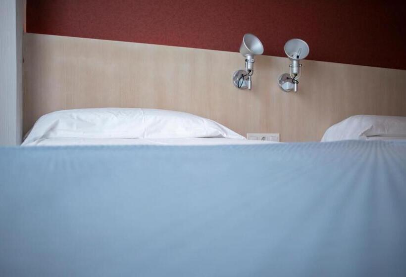 غرفة سوبيريور مطلّة علي البحر, El Globo