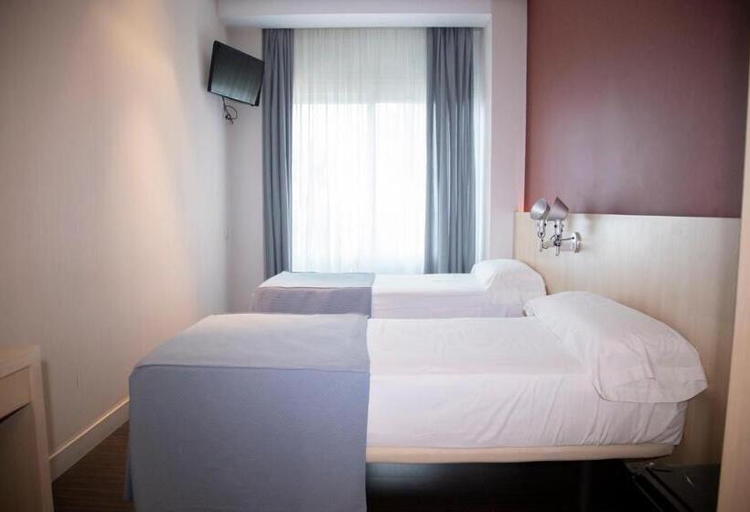 غرفة سوبيريور مطلّة علي البحر, El Globo