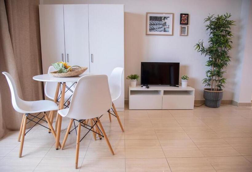 شقة غرفة واحدة مطلة على البحر, El Globo