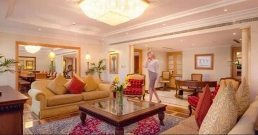 Королевский Люкс, Corniche Hotel Abu Dhabi