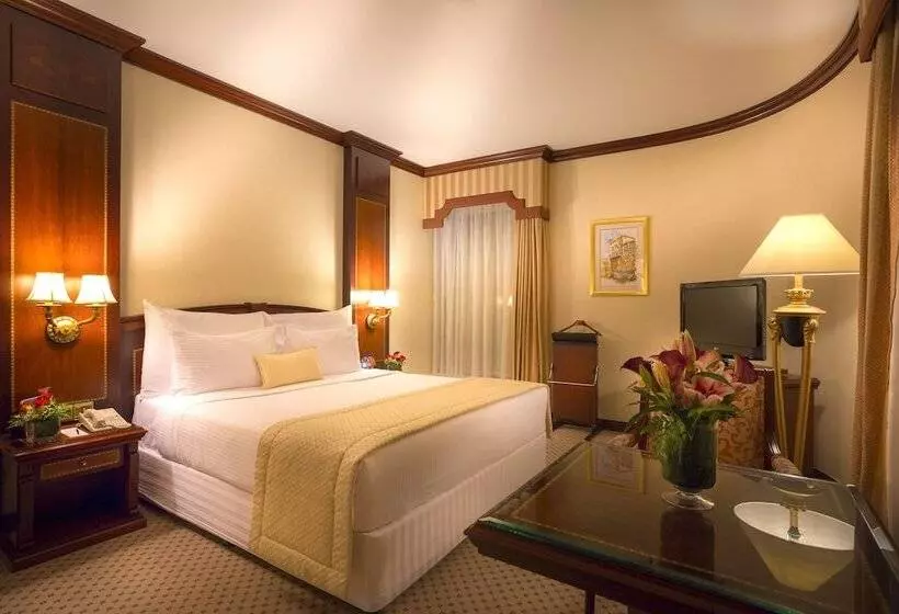 اتاق لوکس, Corniche Hotel Abu Dhabi