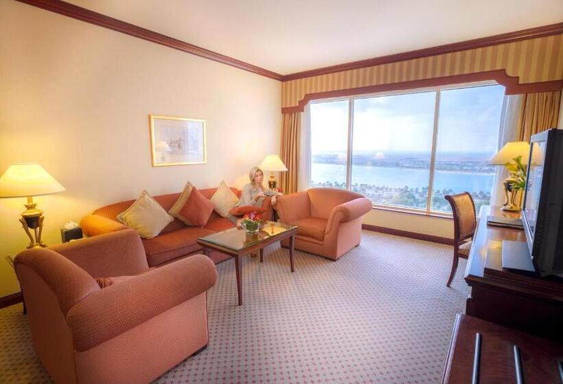Люкс Семейный 2 Спальни, Corniche Hotel Abu Dhabi