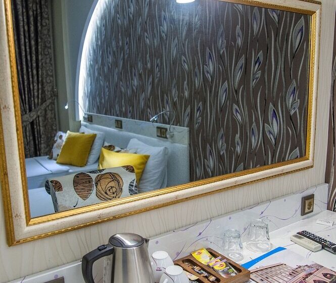 디럭스 룸, Dundar