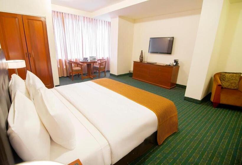 سوییت اجرایی, El Dorado Classic