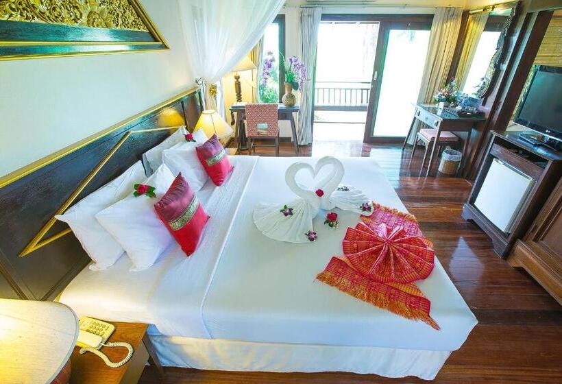 Номер Deluxe, Golden Pine Resort And Spa