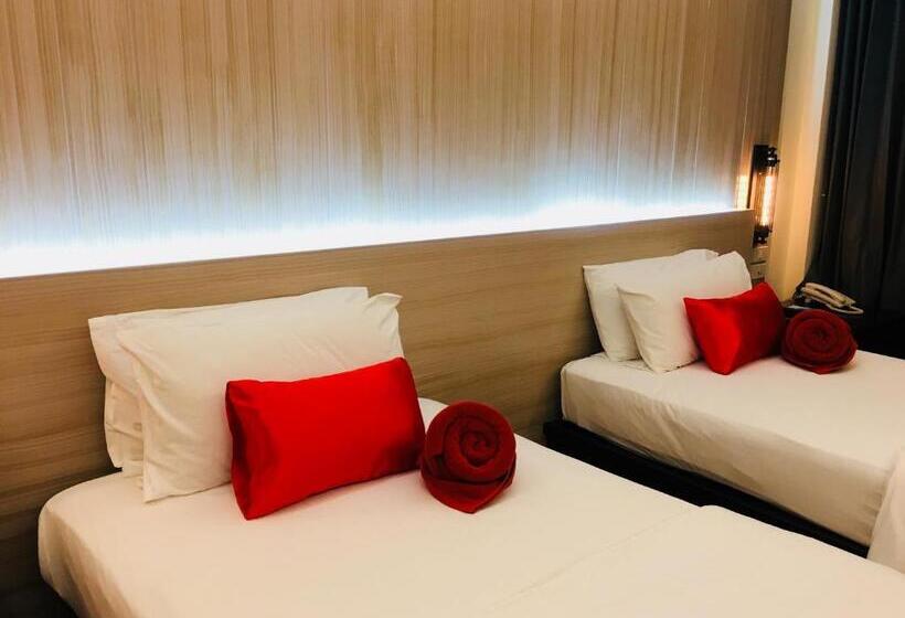 کلبه ییلاقی سوپریور یک خوابه, Grand Jomtien Palace Hotel   Sha Extra Plus