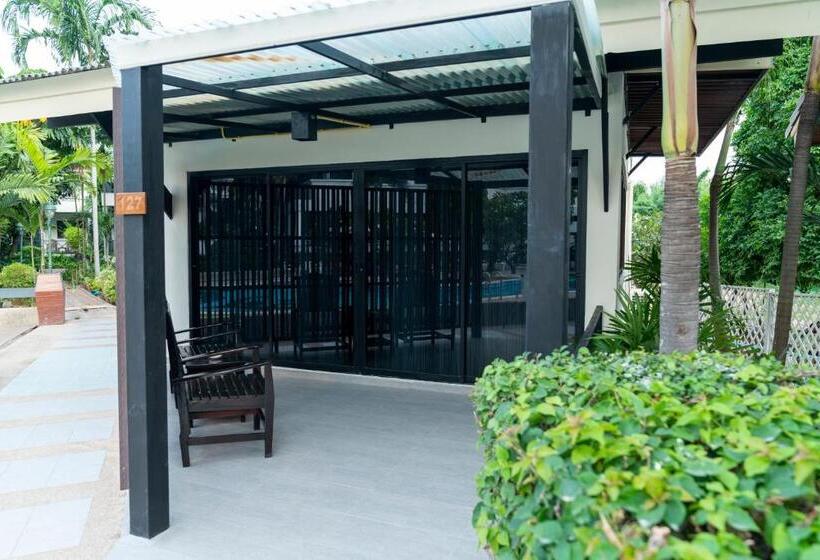 کابین, Grand Jomtien Palace Hotel   Sha Extra Plus