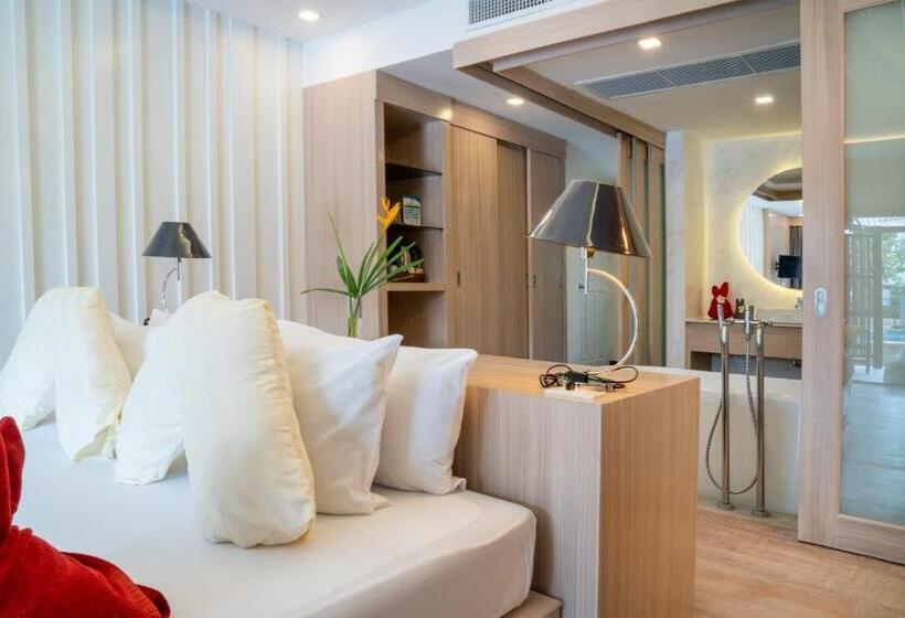 کابین, Grand Jomtien Palace Hotel   Sha Extra Plus