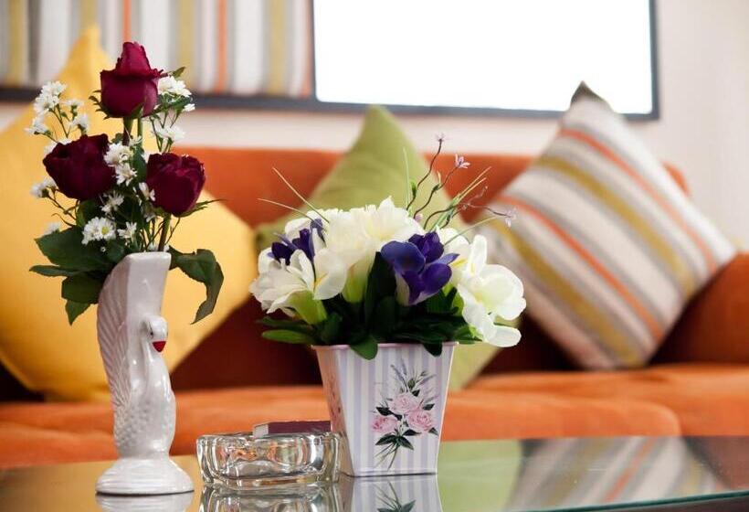 سوییت جونیور, Grand Jomtien Palace Hotel   Sha Extra Plus