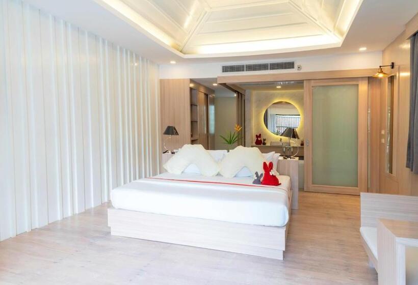 بنگله خانوادگی, Grand Jomtien Palace Hotel   Sha Extra Plus