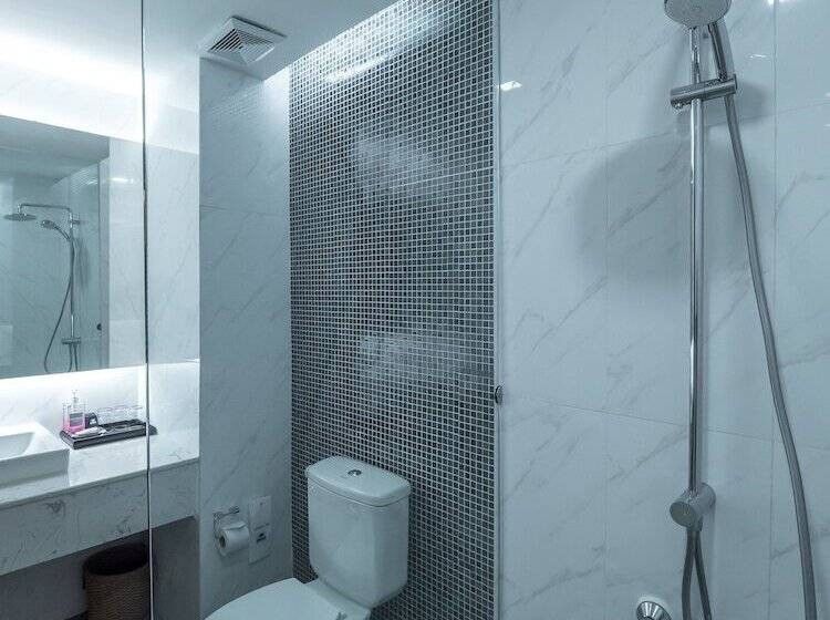 کلبه ییلاقی سوپریور یک خوابه, Grand Jomtien Palace Hotel   Sha Extra Plus