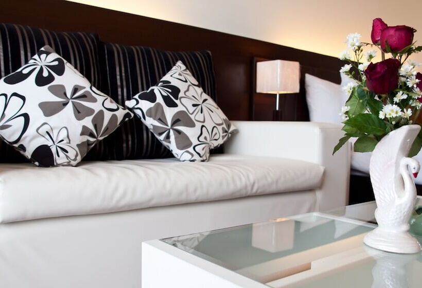 اتاق لوکس با چشمانداز دریا, Grand Jomtien Palace Hotel   Sha Extra Plus