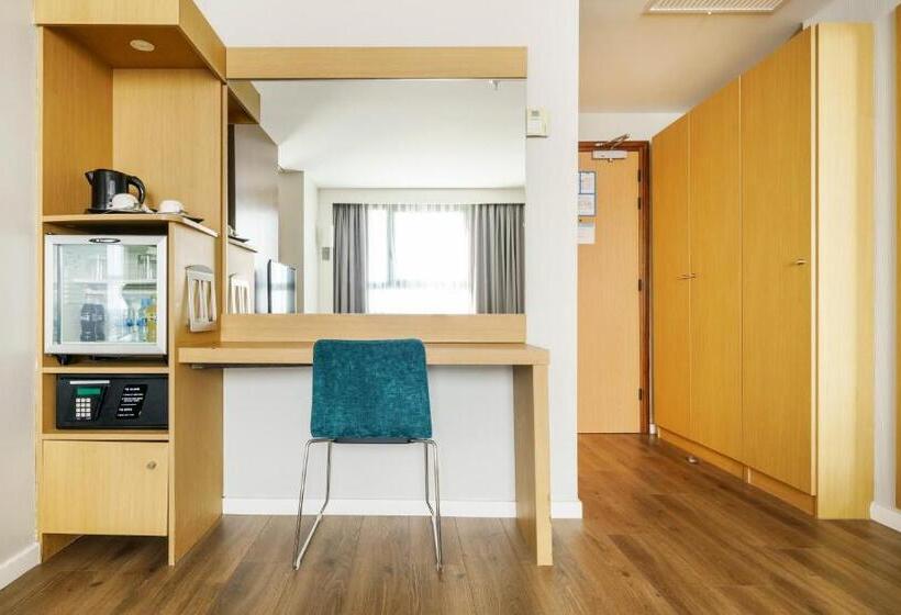 غرفة سوبيريور, Ilunion Valencia  4