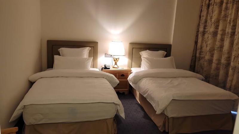 اتاق لوکس, Napoleon Beirut