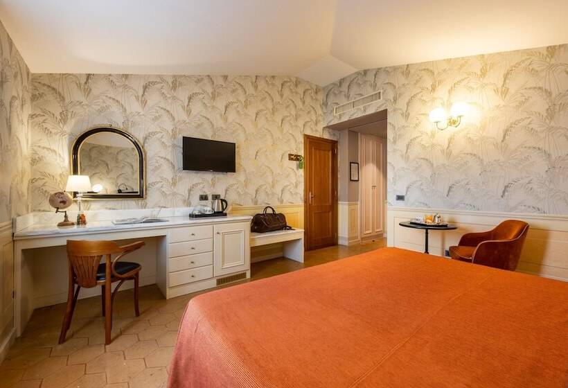 اتاق سوپریور, San Luca