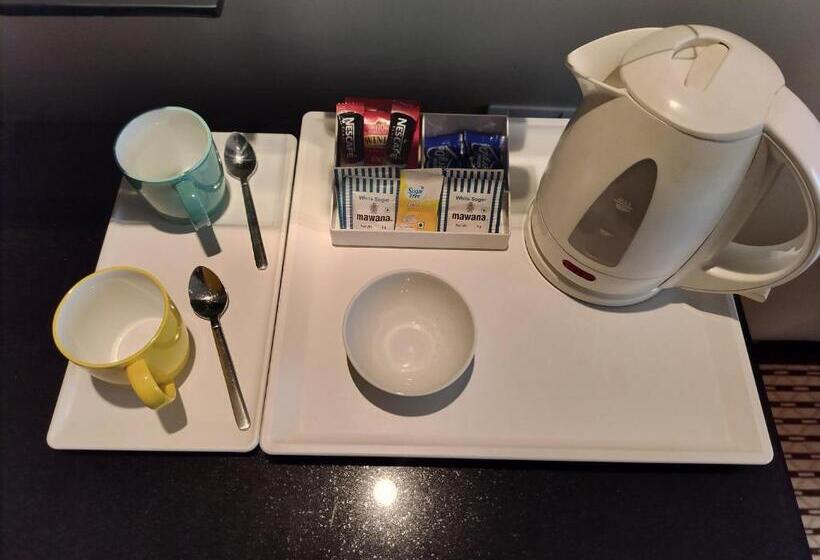 이그제큐티브 룸, St. Mark S