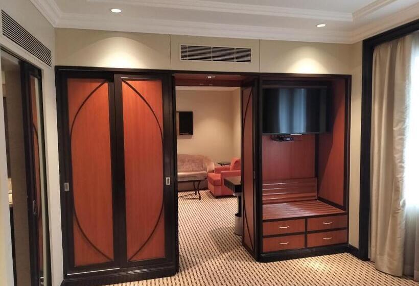 스위트, St. Mark S