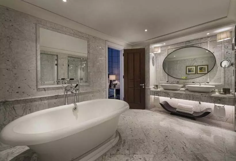 سوییت, The Ritzcarlton, Doha