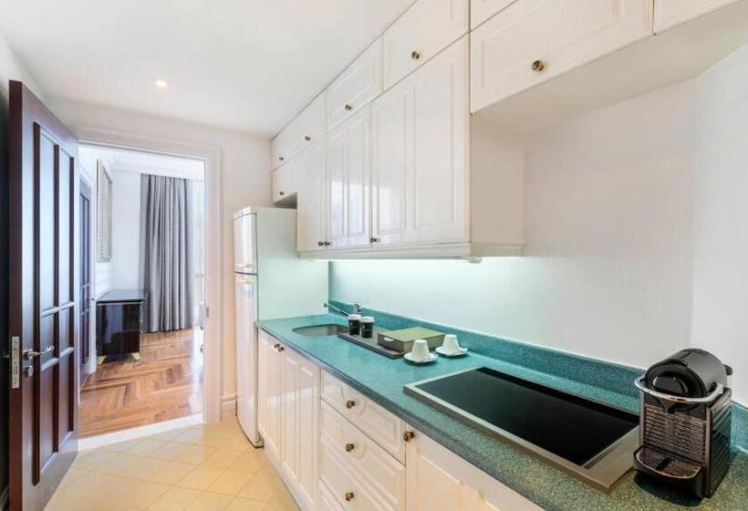 جناح, The Ritzcarlton, Doha