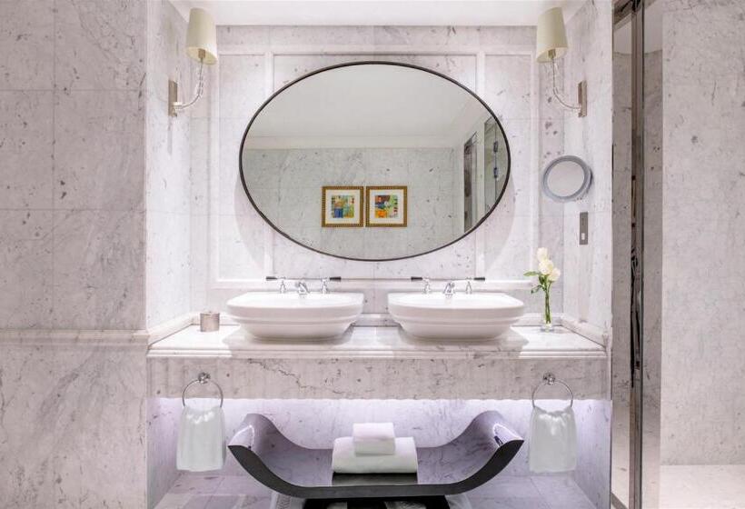 جناح, The Ritzcarlton, Doha