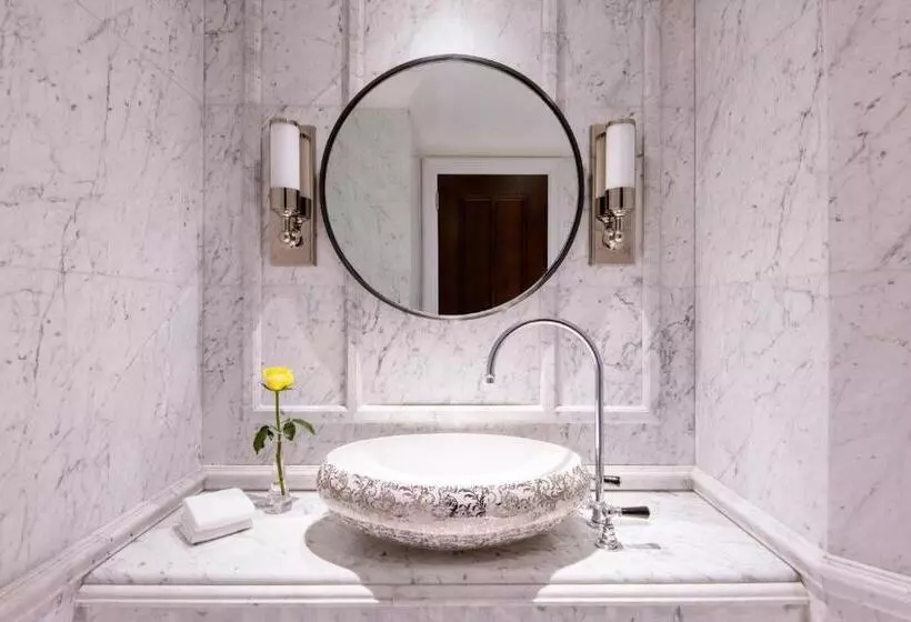 سوییت جونیور, The Ritzcarlton, Doha