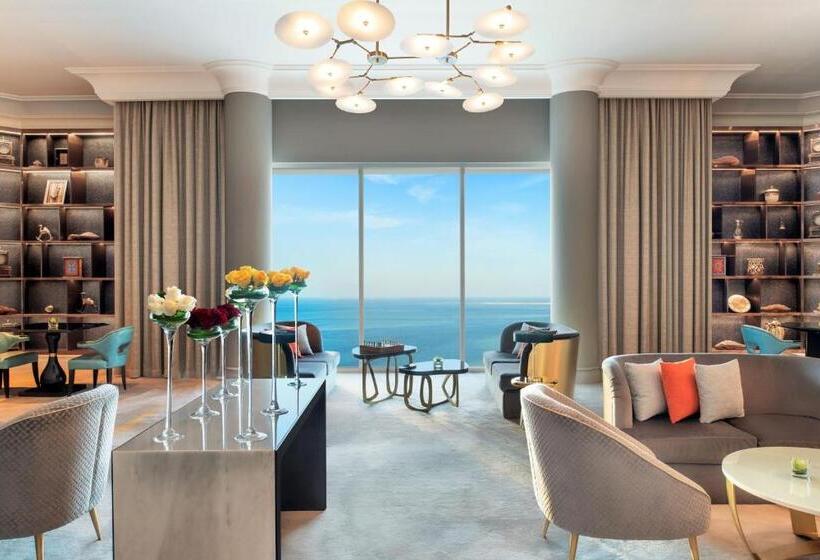 غرفة كلوب, The Ritzcarlton, Doha