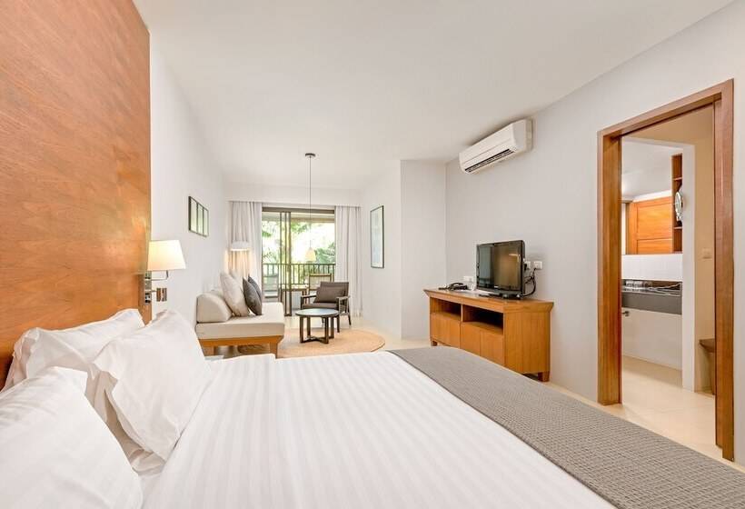 Полулюкс, Sunprime Kamala Beach