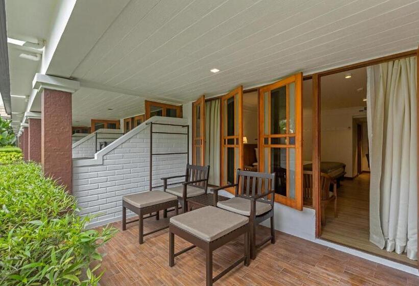 Номер Deluxe с Террасой, Sunprime Kamala Beach