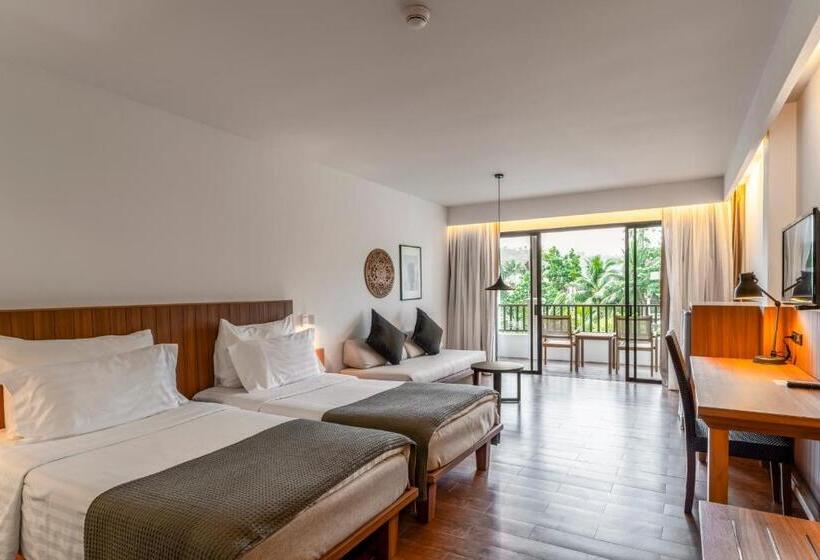 Номер Deluxe, Sunprime Kamala Beach