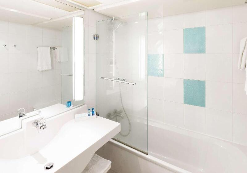 스탠다드 룸, Novotel Edinburgh Centre