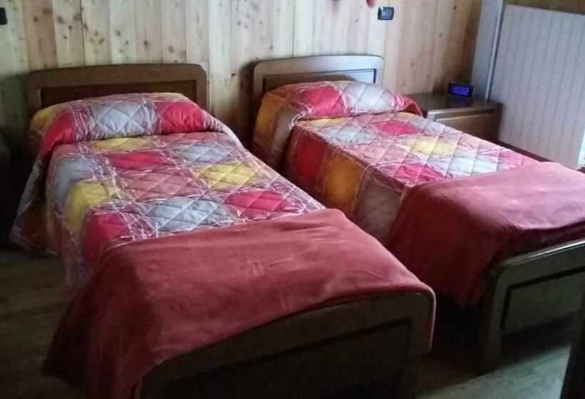 חדר סטנדרט עם מרפסת, Ca  Lina