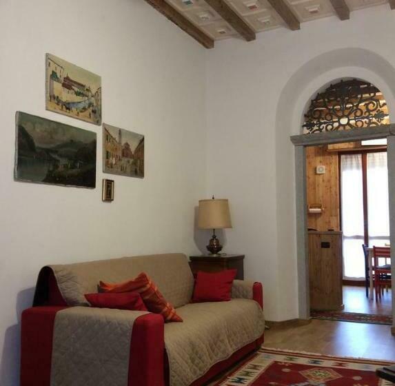 غرفة قياسية مزوَّدة بشُرفة, Ca  Lina